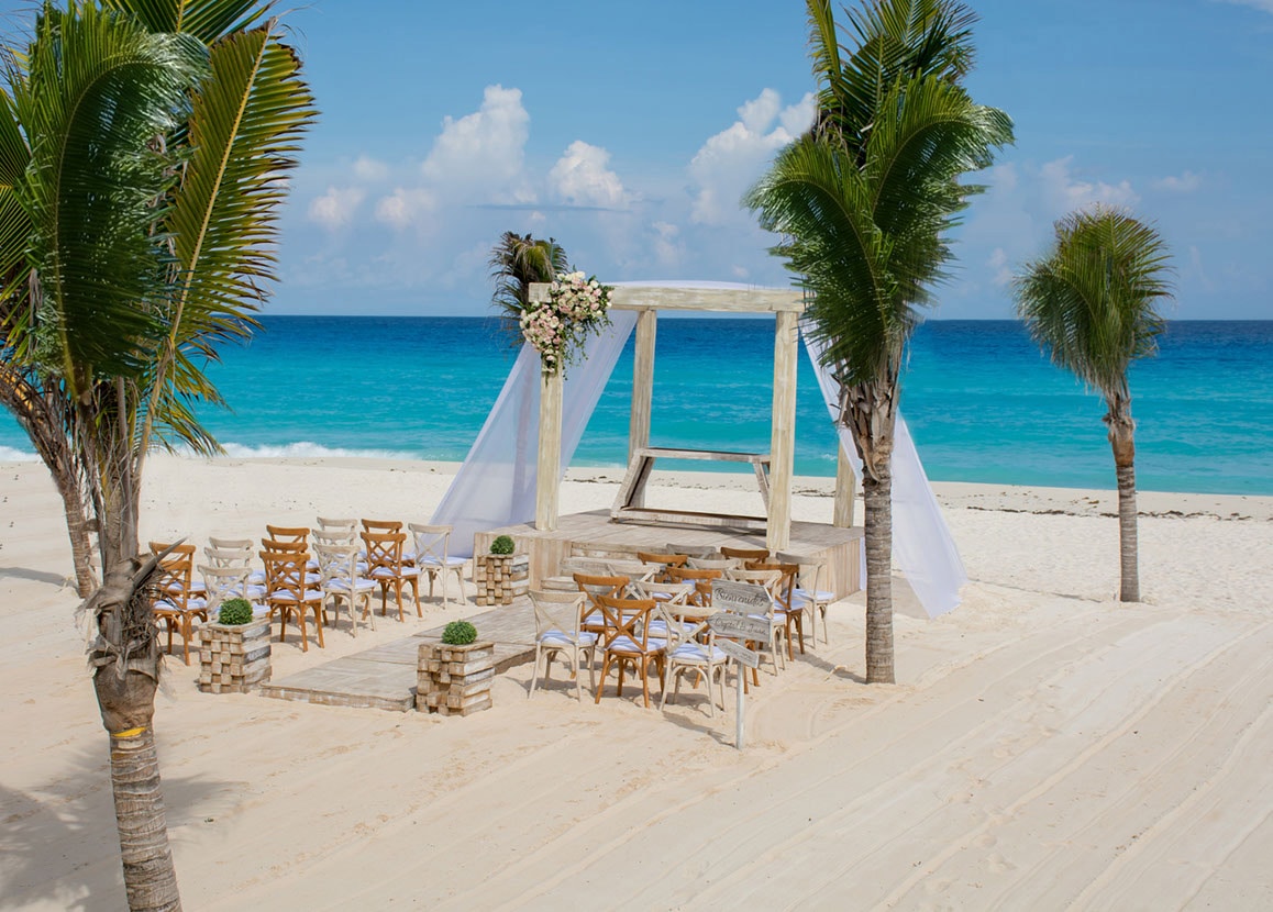 Best beach Destinations Wedding Planners in Houston Texas